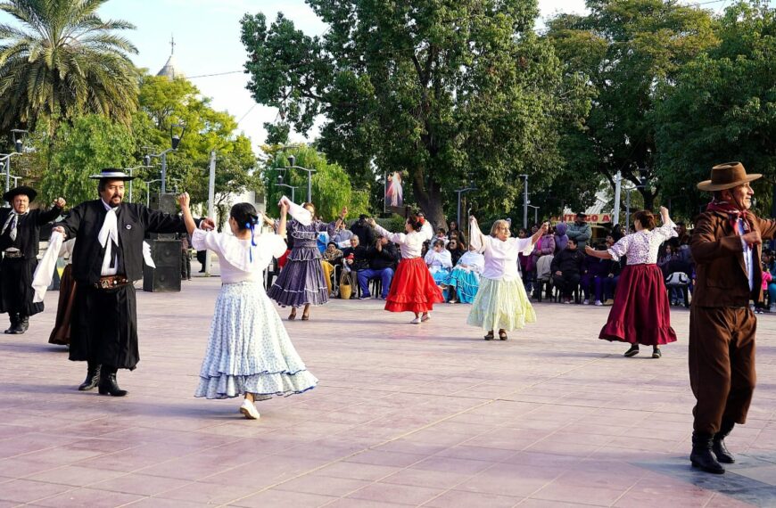 La ciudad se prepara para vivir el primer “Abrazo Bandeño”
