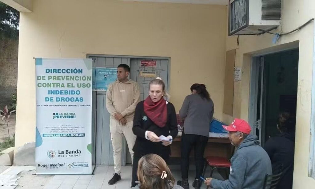 Fortalecen acciones de prevención y acompañamiento en La Banda ante consumo problemático Fortalecen acciones de prevención y acompañamiento en La Banda ante consumo problemático