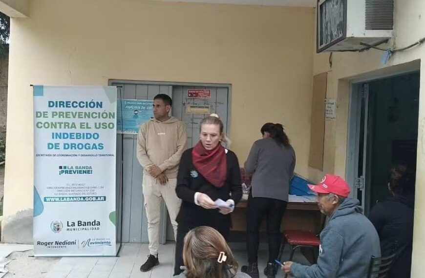 Fortalecen acciones de prevención y acompañamiento en La Banda ante consumo problemático