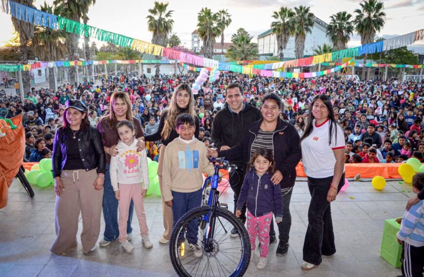 Más de 3.000 niños celebraron en Clodomira y en los parajes María Elena y San Javier