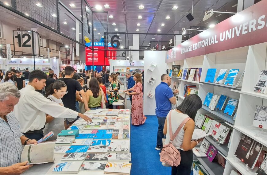 La UNSE lleva su producción editorial y nuevas publicaciones a la Feria del Libro