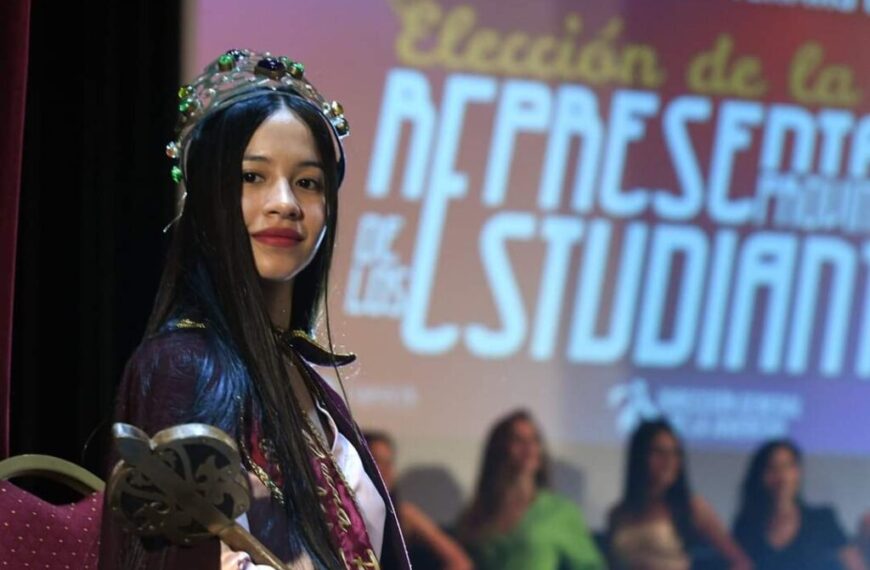 Santiago busca a la joven que llevará a la provincia a la Fiesta Nacional de los Estudiantes