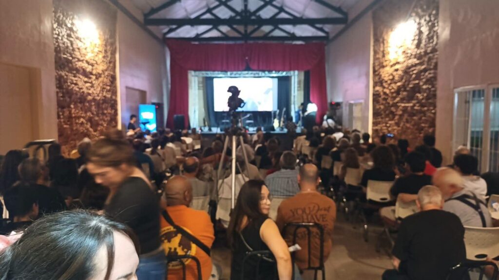 El Teatro del Pueblo fue escenario de una nueva edición del festival Guitarras del Mundo El Teatro del Pueblo fue escenario de una nueva edición del festival Guitarras del Mundo