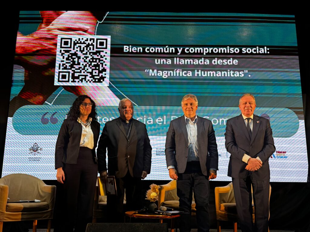 El gobernador Elías Suárez participó en Córdoba de la Semana Social 2026 El gobernador Elías Suárez participó en Córdoba de la Semana Social 2026
