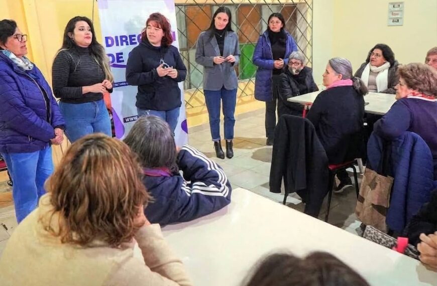 El taller “CosturArte” prepara una exposición de trabajos en La Banda