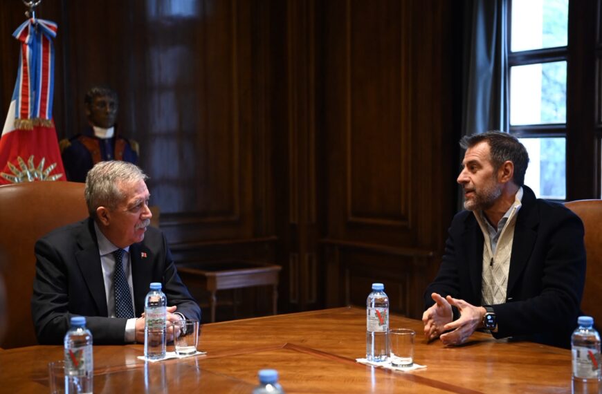 El gobernador Elías Suárez recibió al presidente de la Cámara de la Industria Argentina del Software