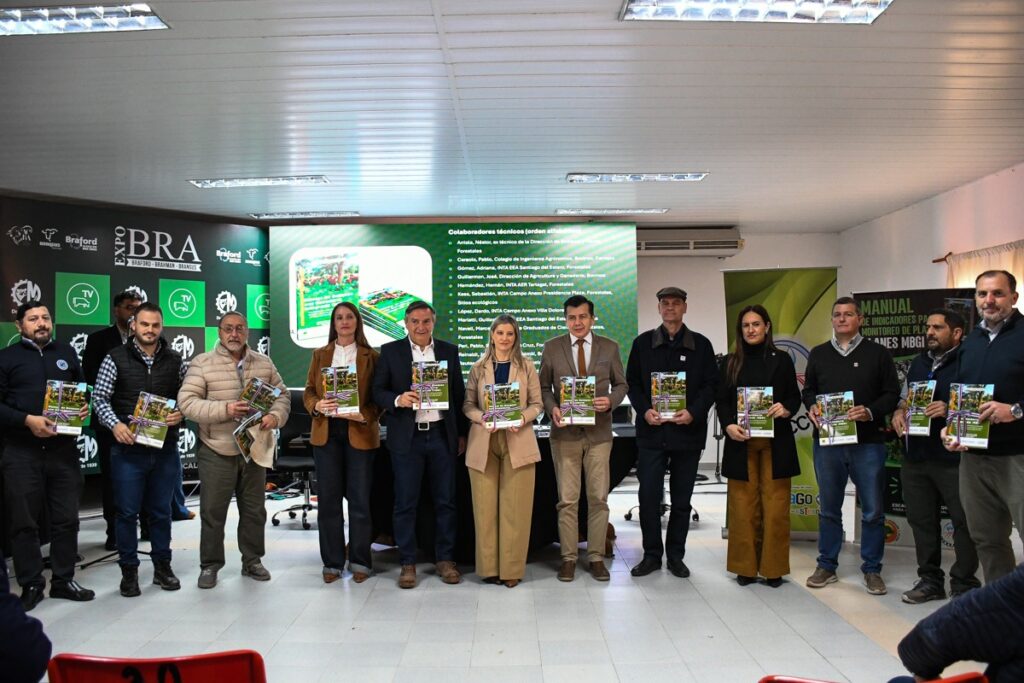 Presentaron el Manual de Indicadores para el monitoreo de planes de manejo de bosques con ganadería integrada Presentaron el Manual de Indicadores para el monitoreo de planes de manejo de bosques con ganadería integrada