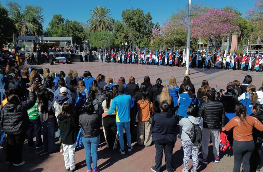 La Banda celebró su 114° aniversario con un acto protocolar en la plaza Manuel Belgrano