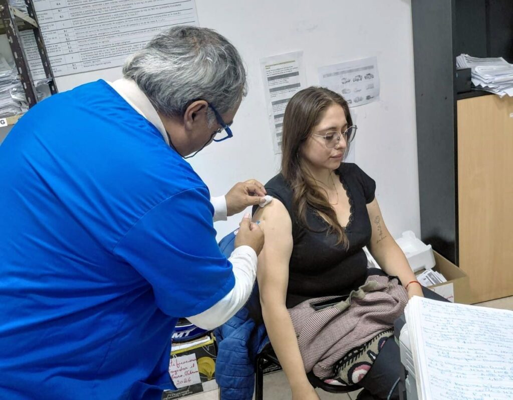 La Banda promueve la vacunación contra el dengue para fortalecer la prevención La Banda promueve la vacunación contra el dengue para fortalecer la prevención