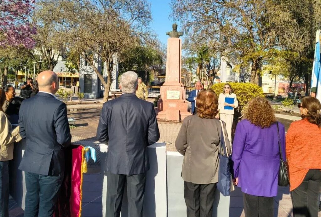 La Plaza Belgrano tendrá una placa conmemorativa al 214° aniversario de la “Batalla de Tucumán” La Plaza Belgrano tendrá una placa conmemorativa al 214° aniversario de la “Batalla de Tucumán”
