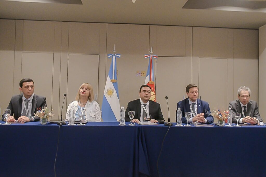 Las Termas es sede de importantes encuentros de los Consejos Federales del Consumo y del Comercio Interior Las Termas es sede de importantes encuentros de los Consejos Federales del Consumo y del Comercio Interior