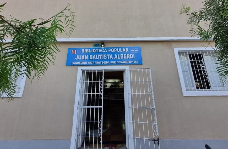 La Biblioteca Alberdi reafirma su vigencia cultural en La Banda