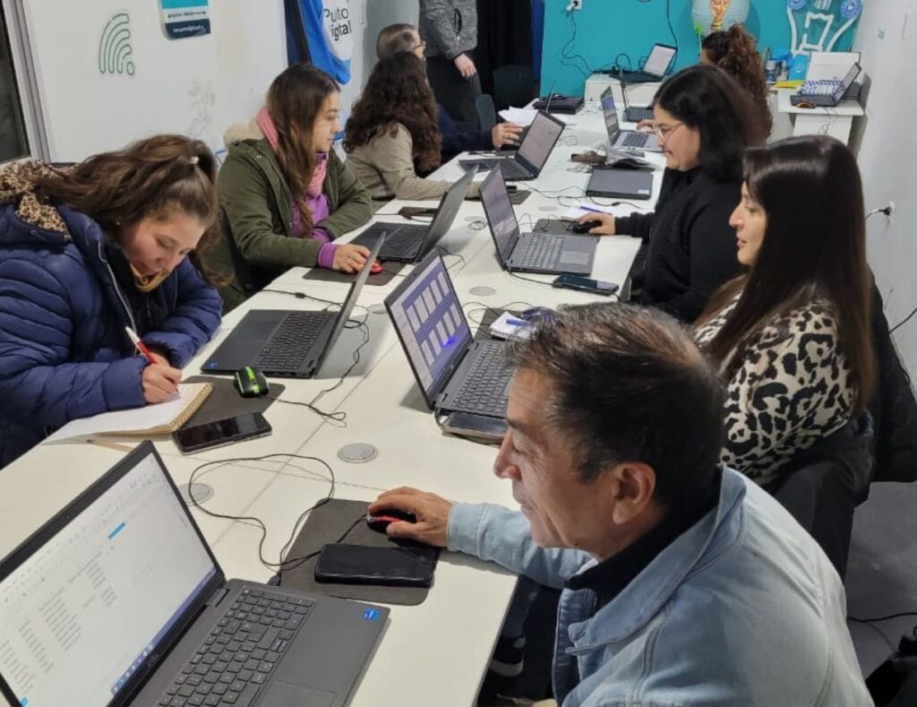 Convocan a los bandeños a participar de un curso básico de Excel Convocan a los bandeños a participar de un curso básico de Excel