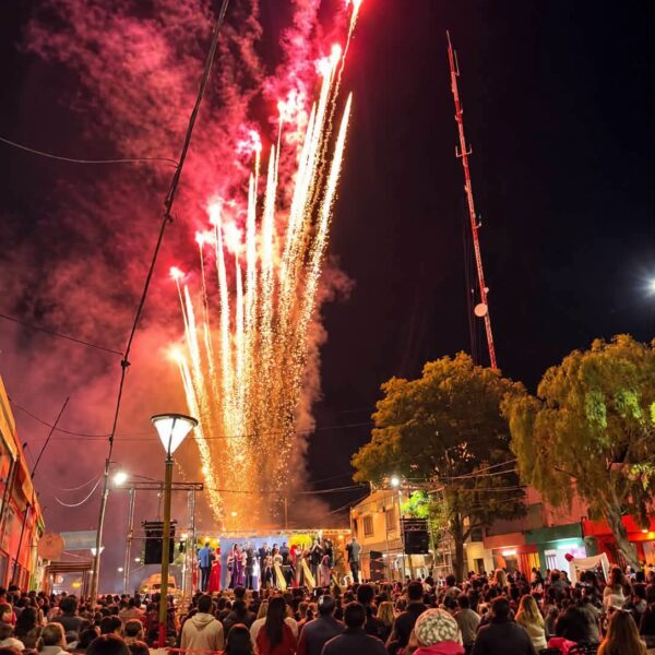 Nueva Esperanza celebró con una multitud sus 35 años como ciudad