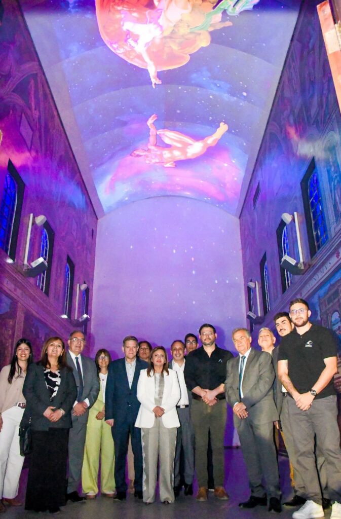 Presentaron una impactante experiencia inmersiva de la Capilla Sixtina en el Parque del Encuentro Presentaron una impactante experiencia inmersiva de la Capilla Sixtina en el Parque del Encuentro