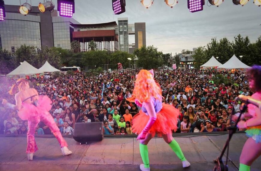 La Fiesta de la Luz vuelve al Fórum con espectáculos y actividades gratuitas para toda la familia