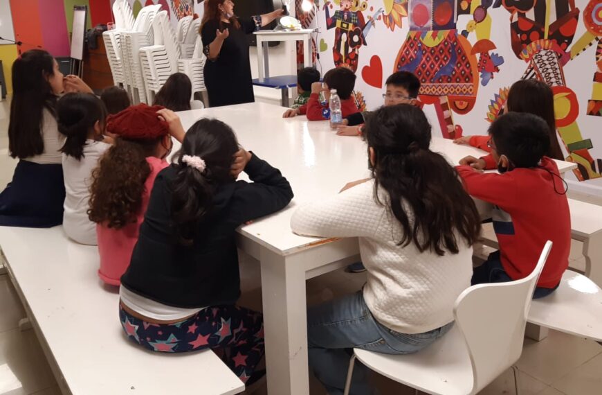 “Libros cartoneros”: un taller gratuito de arte y literatura para niños en el CCB