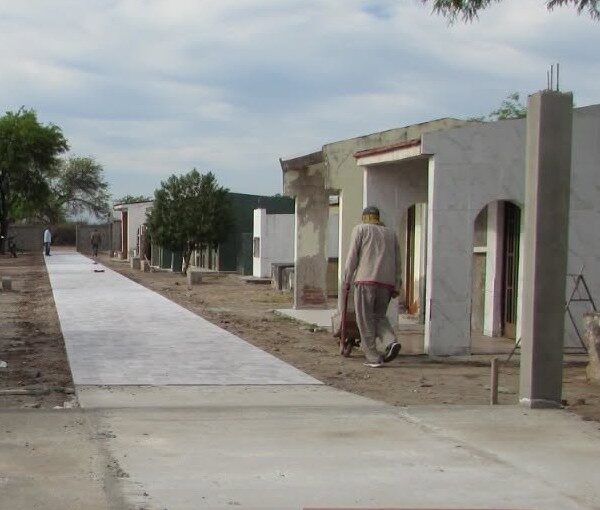 Avanza la remodelación del cementerio de Colonia El Simbolar y se acerca la finalización de la primera etapa