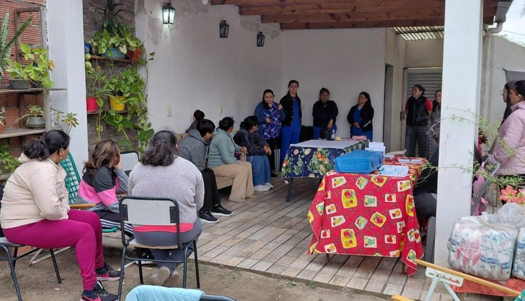 El CIC San Carlos promovió un espacio de autocuidado para mujeres del Comedor El Sauce El CIC San Carlos promovió un espacio de autocuidado para mujeres del Comedor El Sauce
