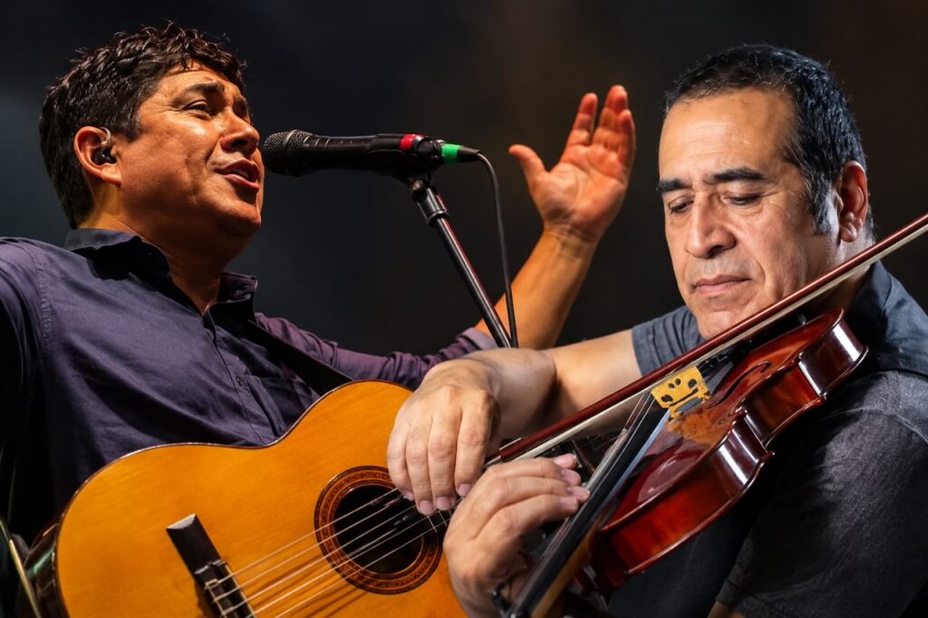 Néstor Garnica y Marcelo Toledo encabezan una gran noche de folclore en “La Peña” Néstor Garnica y Marcelo Toledo encabezan una gran noche de folclore en “La Peña”
