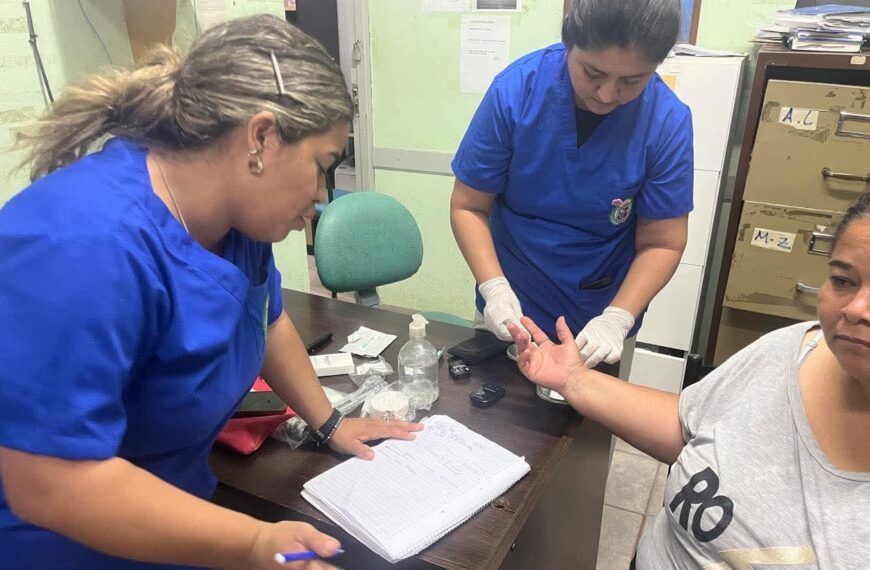 Jornada integral de salud por el “Mes de prevención del cáncer de mama y la nutrición”