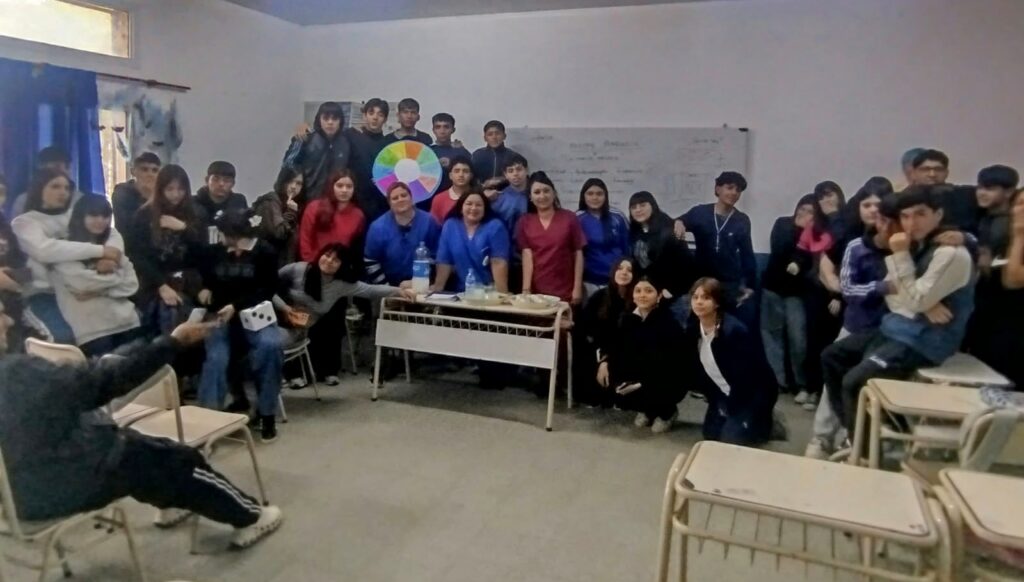Brindaron un taller sobre métodos anticonceptivos en el Colegio Secundario de San Ramón