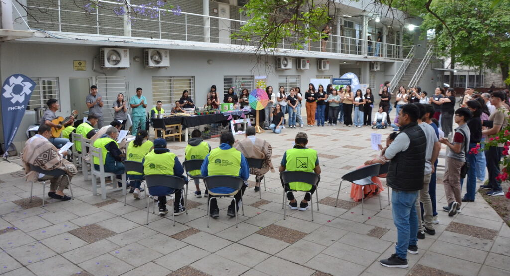 La Facultad de Humanidades abrió sus puertas a una muestra artística por la inclusión