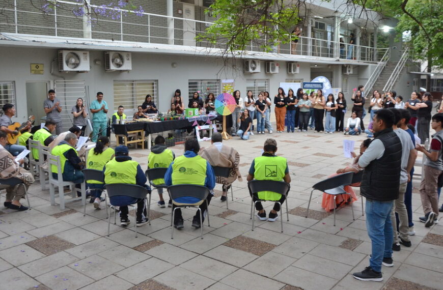 La Facultad de Humanidades abrió sus puertas a una muestra artística por la inclusión