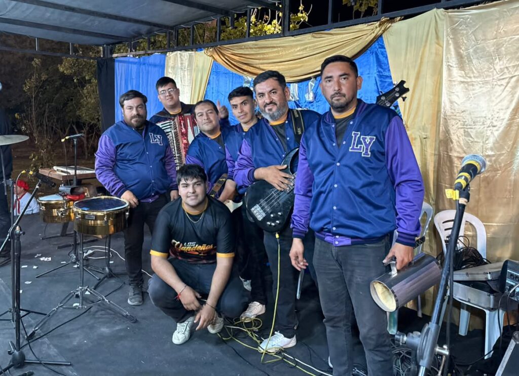 Villa Zanjón celebra el Día de la Madre con Los Yandeños y una gran fiesta popular