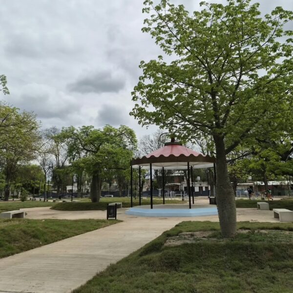 Inauguran este martes la remodelación integral de la plaza Borges en el barrio Huaico Hondo